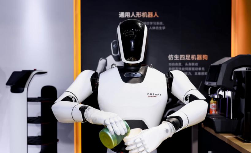 从概念到现实 人形机器人能否成为下一个颠覆性产品？——以工业机器人为锚点的审视